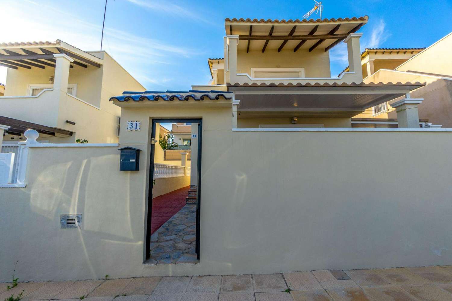 Charming 3-Bedroom Detached Villa with Private Terraces in Las Filipinas