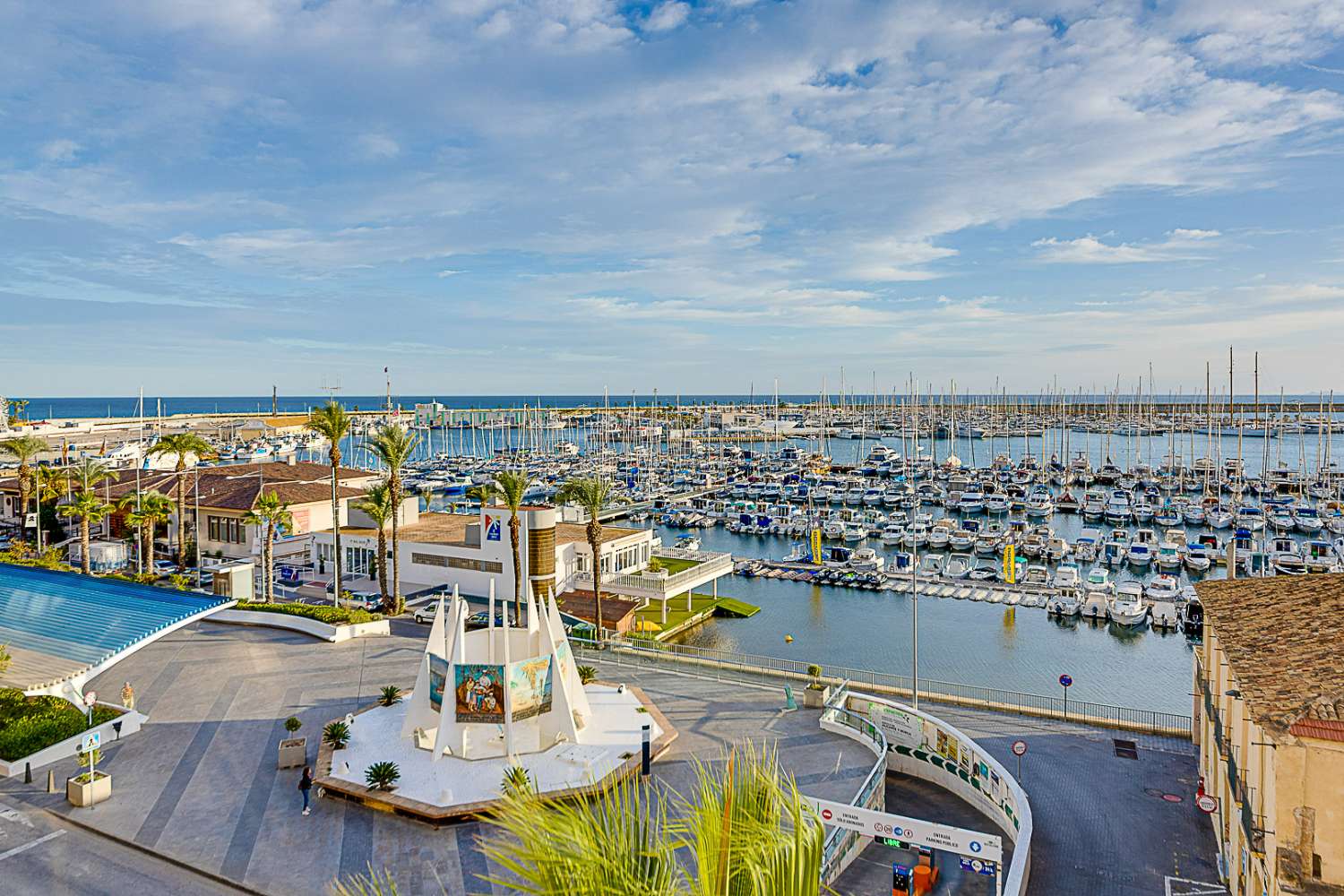 South-Facing 3-Bedroom Apartment with Sea Views, Just 100 Metres from the Beach