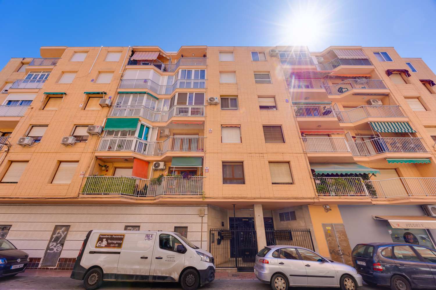 South-Facing 3-Bedroom Apartment with Sea Views, Just 100 Metres from the Beach