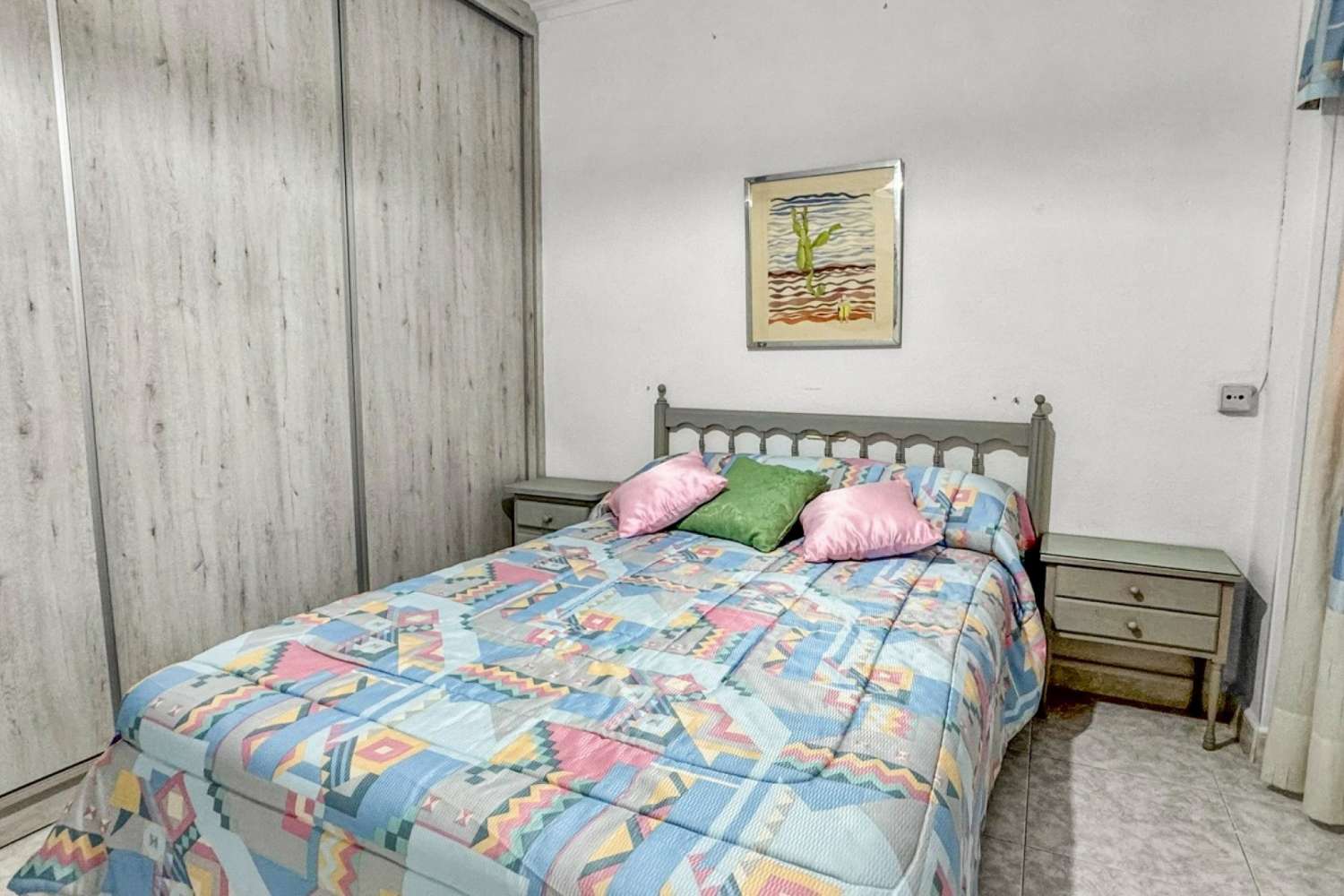Spacious 3-Bedroom Seafront Apartment with Mediterranean Views