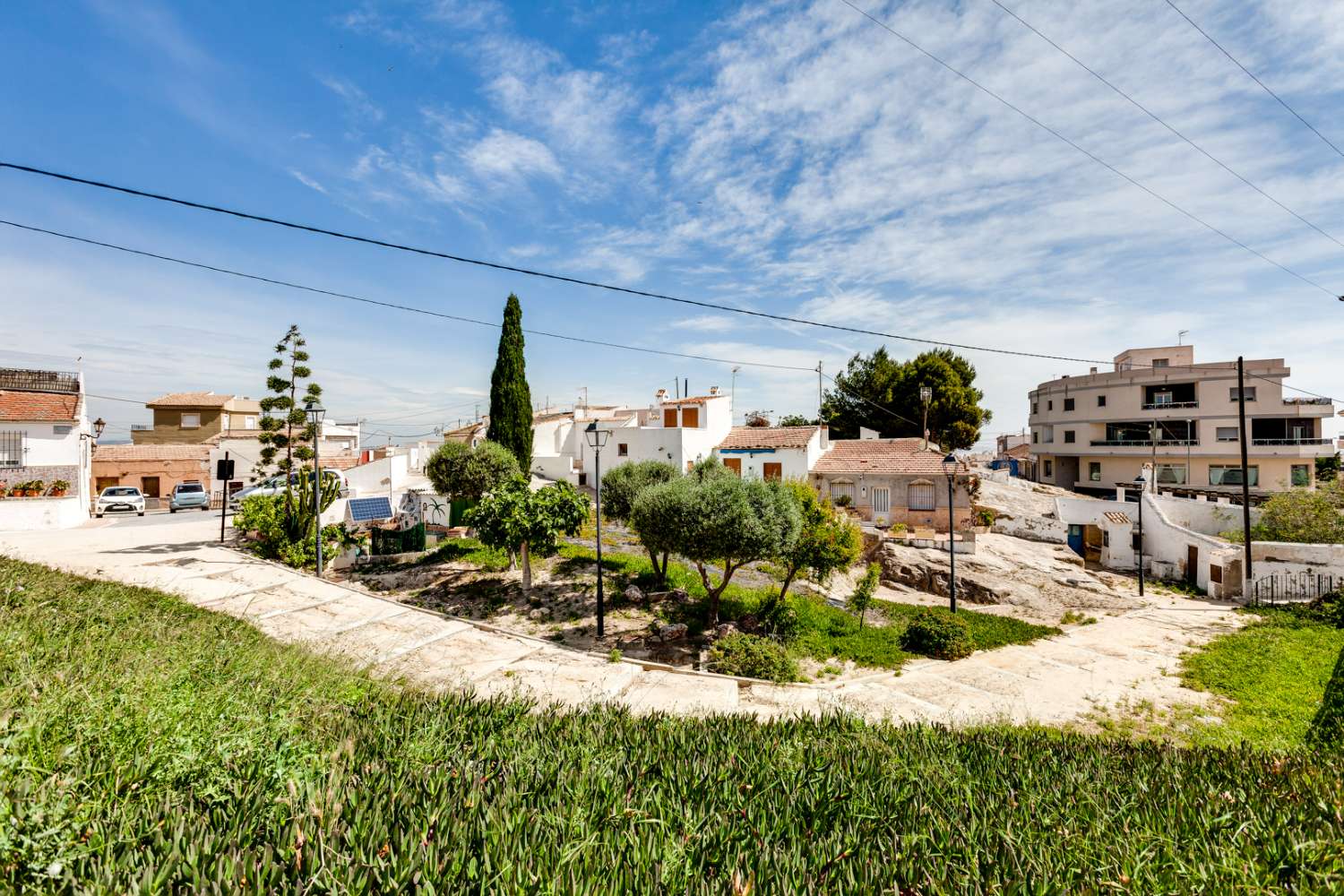Spacious 3-Bedroom Apartment with Communal Pool & Garage in San Miguel de Salinas