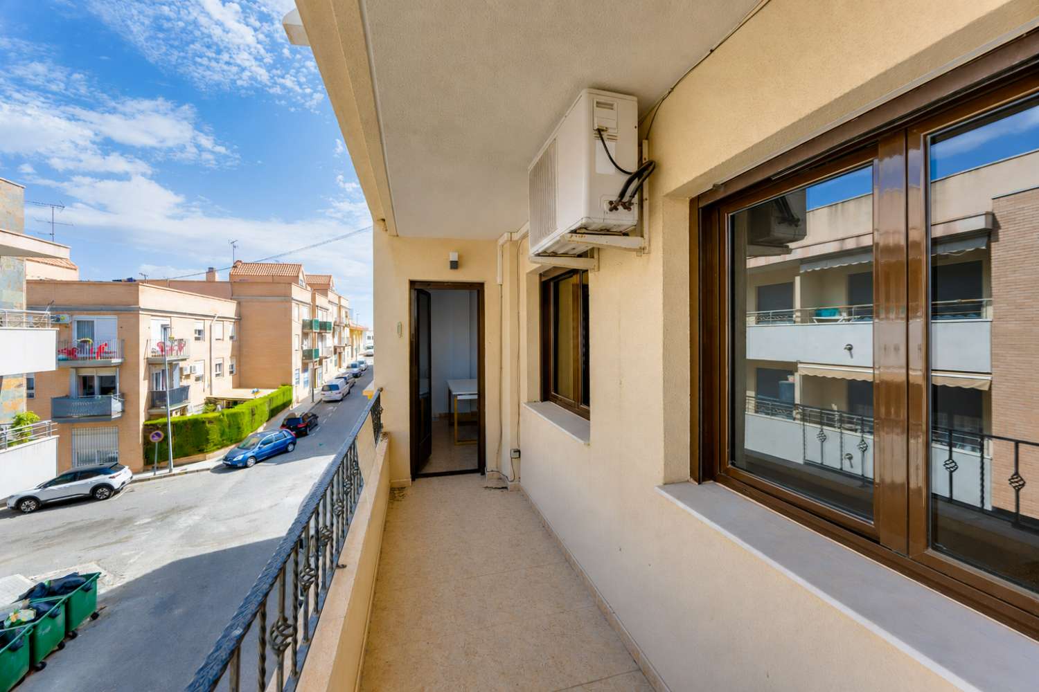 Spacious 3-Bedroom Apartment with Communal Pool & Garage in San Miguel de Salinas