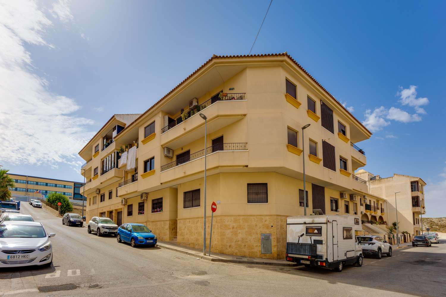 Spacious 3-Bedroom Apartment with Communal Pool & Garage in San Miguel de Salinas