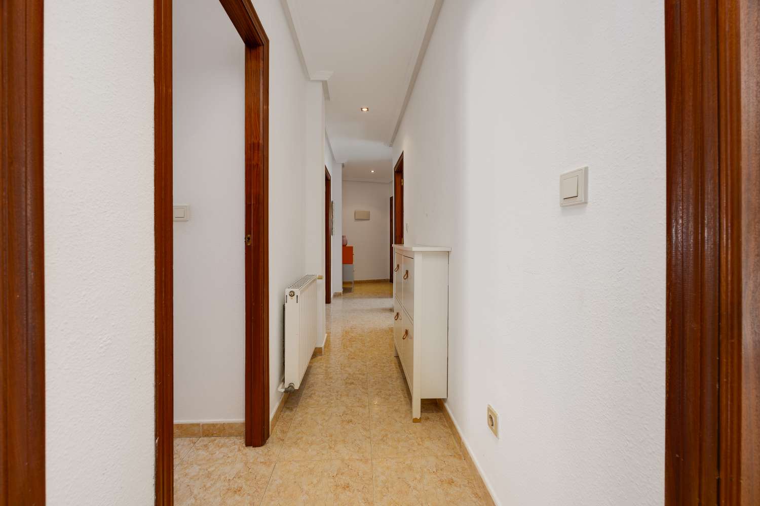 Spacious 3-Bedroom Apartment with Communal Pool & Garage in San Miguel de Salinas