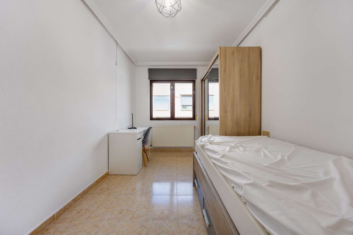 Spacious 3-Bedroom Apartment with Communal Pool & Garage in San Miguel de Salinas