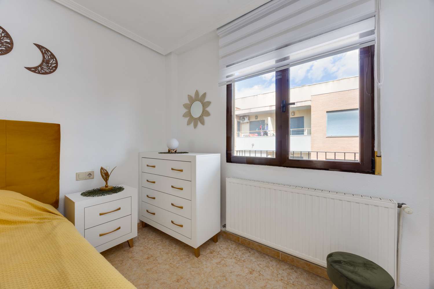 Spacious 3-Bedroom Apartment with Communal Pool & Garage in San Miguel de Salinas