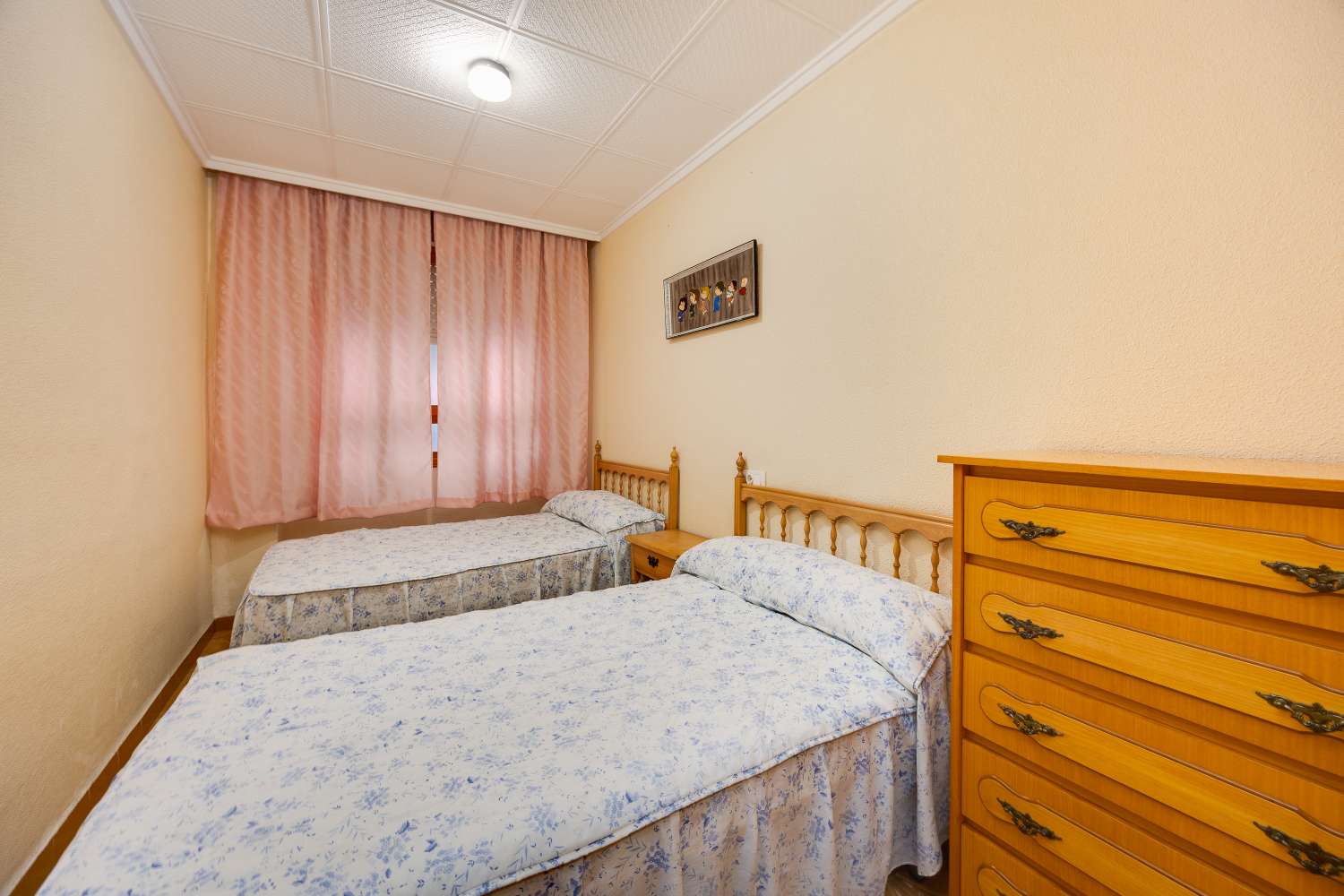 Beachfront Apartment with Direct Sea Views in Playa del Acequión, Torrevieja