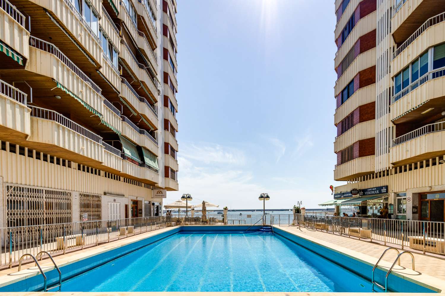 Beachfront Apartment with Direct Sea Views in Playa del Acequión, Torrevieja