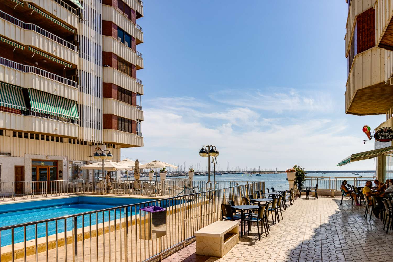 Beachfront Apartment with Direct Sea Views in Playa del Acequión, Torrevieja