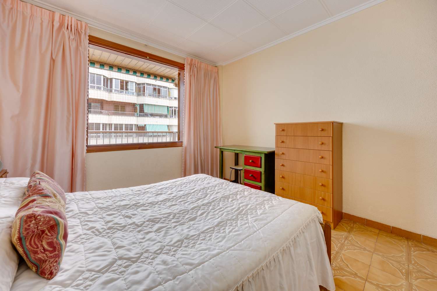 Beachfront Apartment with Direct Sea Views in Playa del Acequión, Torrevieja