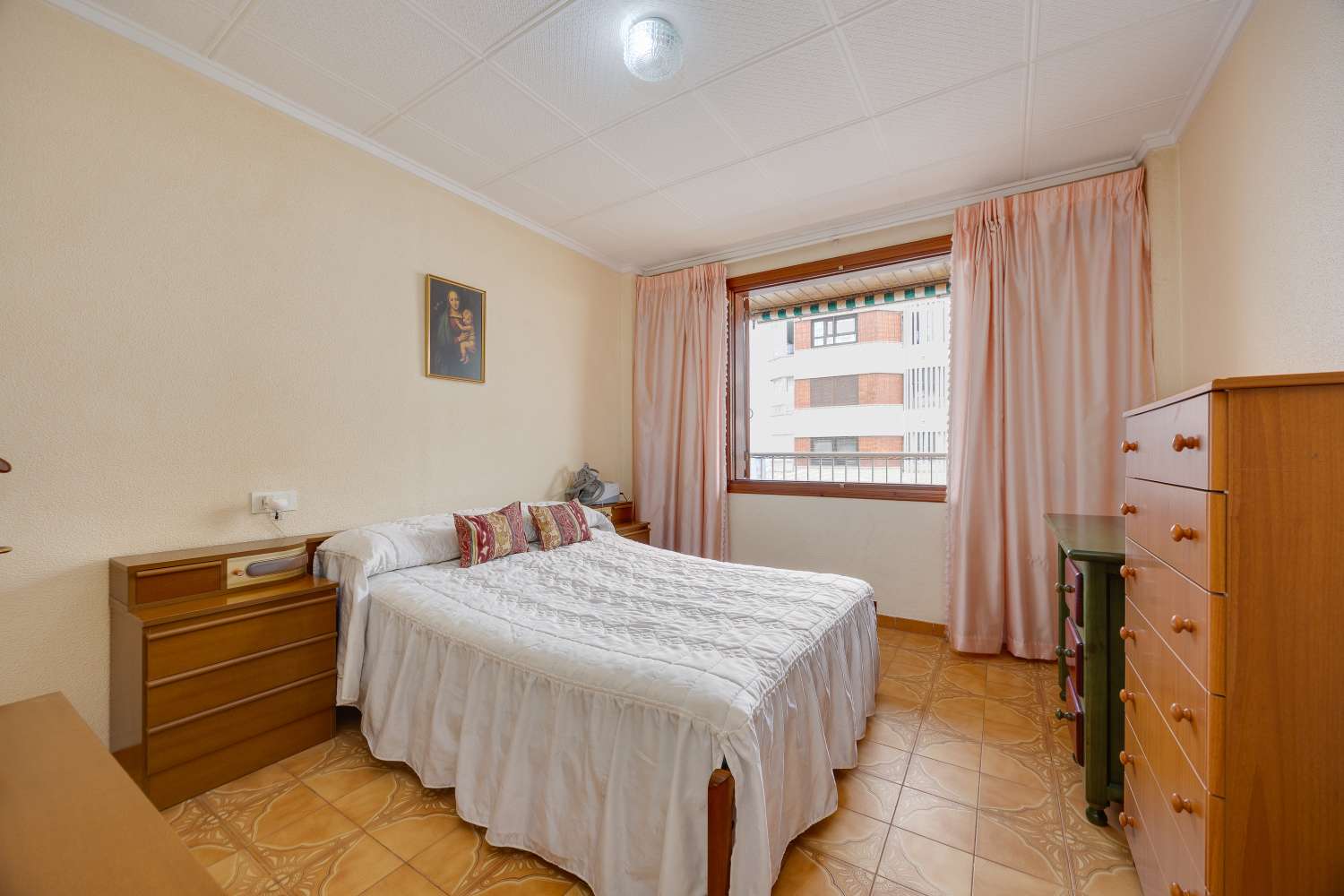 Beachfront Apartment with Direct Sea Views in Playa del Acequión, Torrevieja