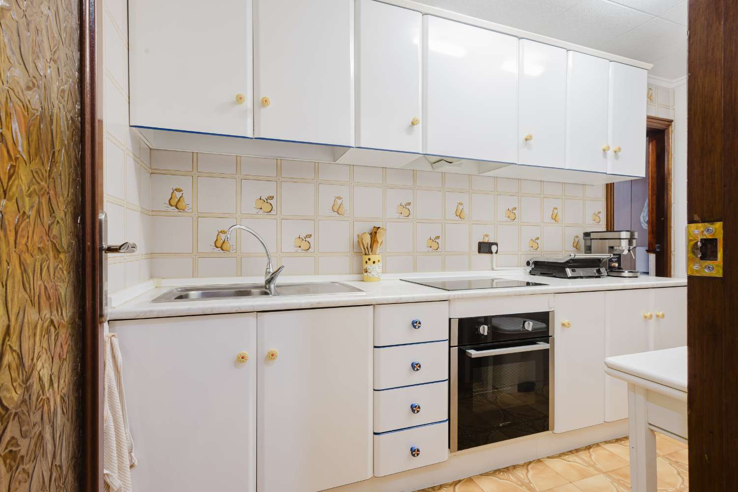 Frontline Beach Property with Sea Views in Playa del Acequión, Torrevieja