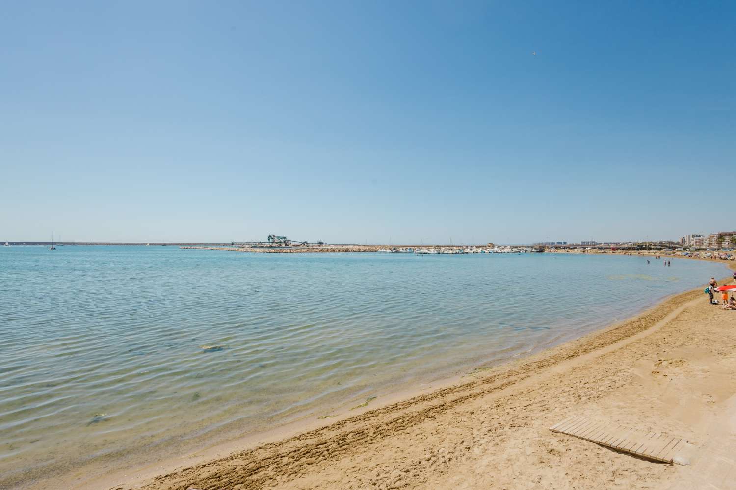 Frontline Beach Property with Sea Views in Playa del Acequión, Torrevieja