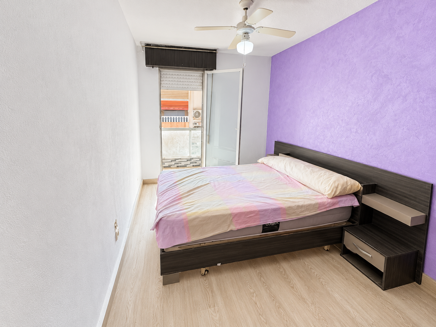 Property with Communal Pool Near the Beach in Playa de Los Náufragos, Torrevieja