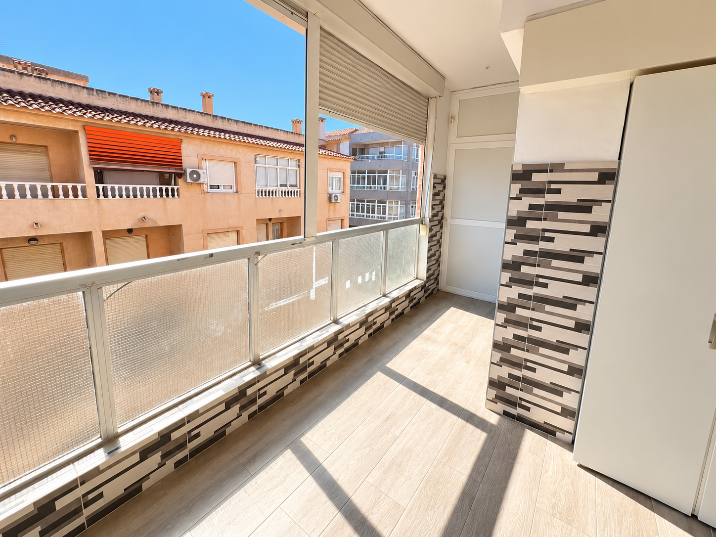Property with Communal Pool Near the Beach in Playa de Los Náufragos, Torrevieja