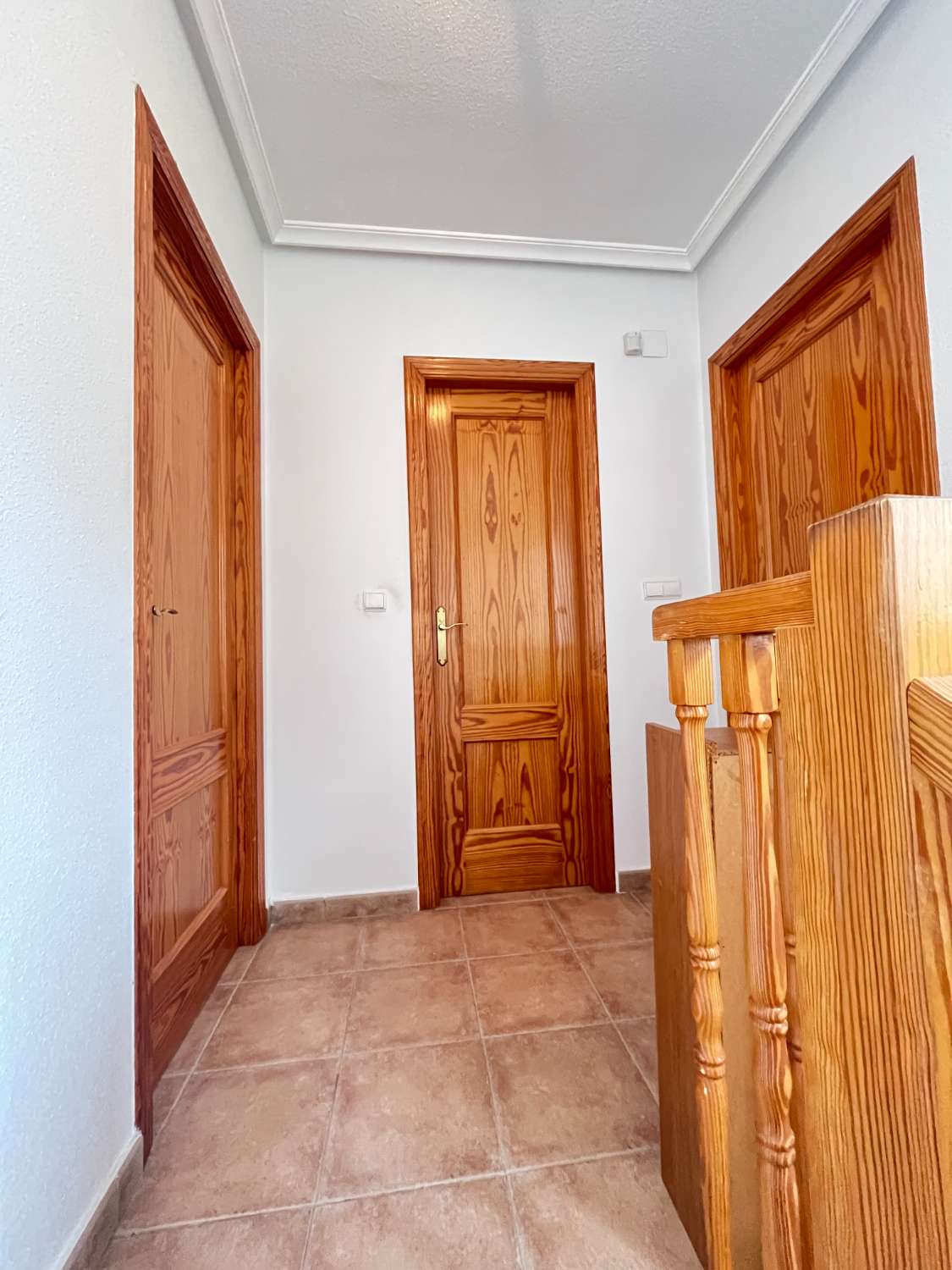 Ejendom med pooludsigt i La Florida, Orihuela Costa
