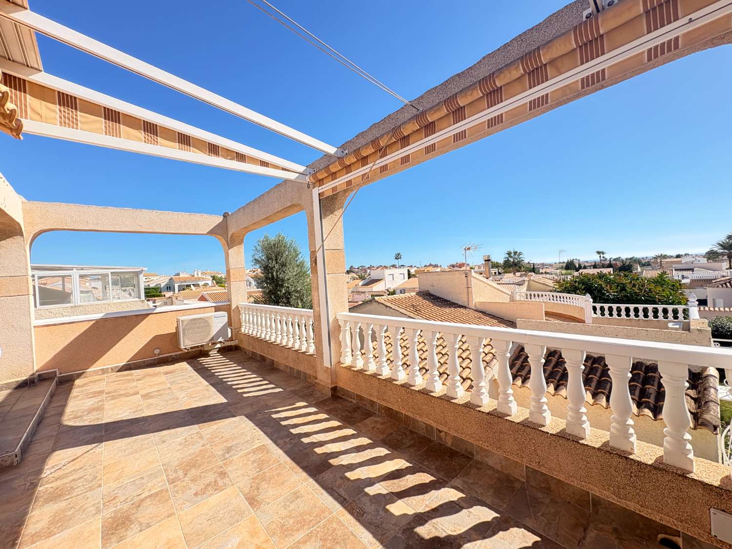 Villa preciosa con piscina privada y 3 dormitorios