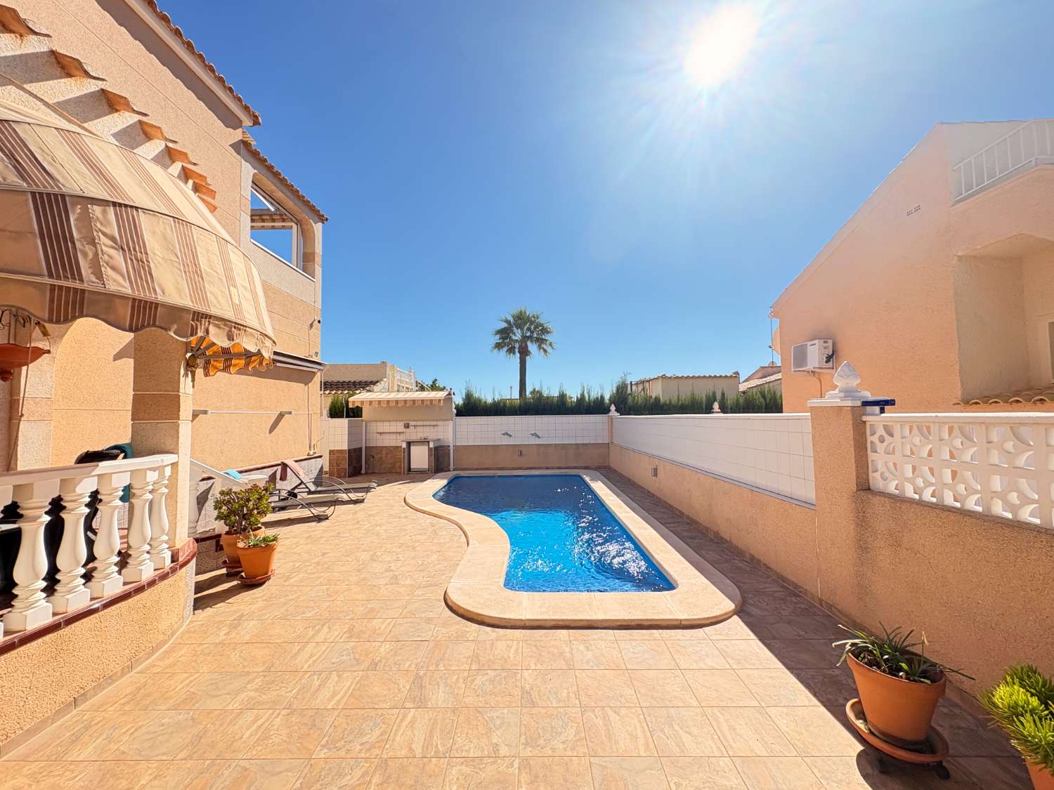 Villa preciosa con piscina privada y 3 dormitorios