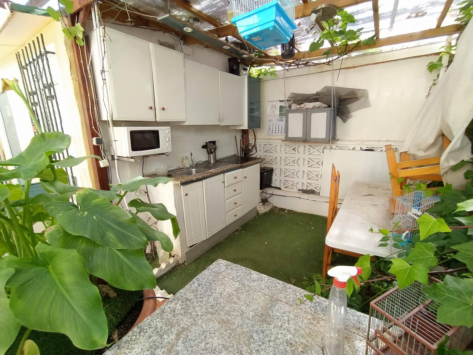 Duplex situado Los ALTOS con 3 dormitorios , 2 baños en comunidad privada con piscina comunitaria